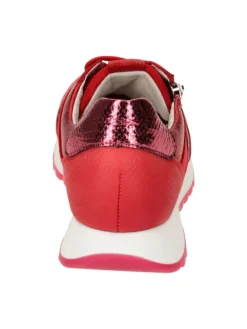 Sportliche Schnürschuhe in Rot