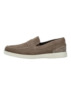 Sportliche Slipper in Beige