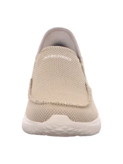 Sportliche Slipper in Beige