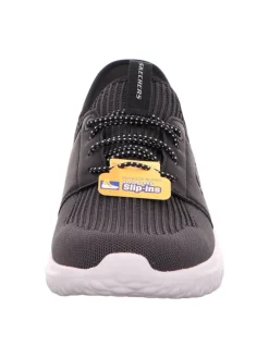 Sportliche Slipper in Schwarz