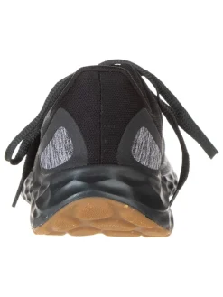 Sportschuhe in Schwarz