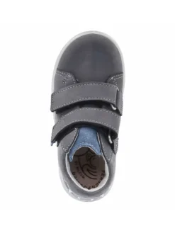 Stiefel mit Kaltfutter in grau