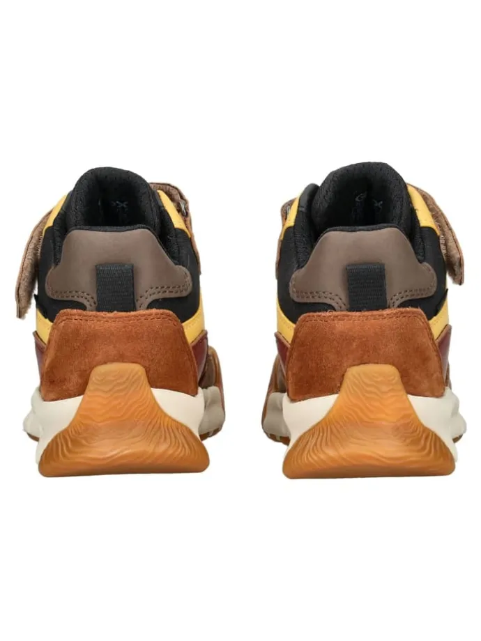 Stiefelette in Braun