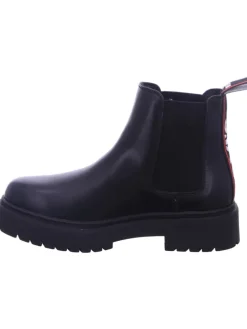 Stiefelette in schwarz