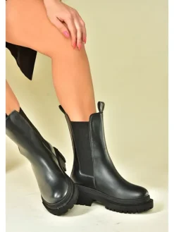 Stiefeletten in Schwarz