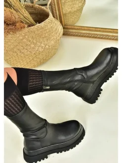 Stiefeletten in Schwarz