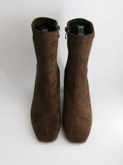 Stiefeletten in Schwarz/ Braun