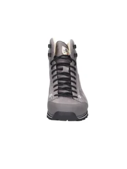 Wanderschuhe in grau