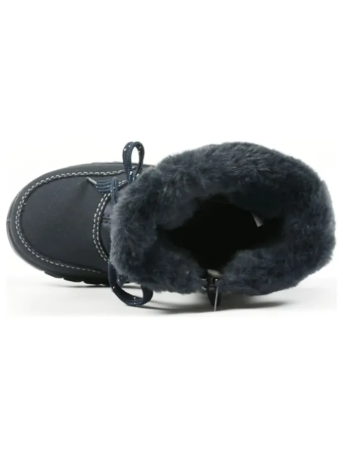 Winterstiefel in Dunkelblau