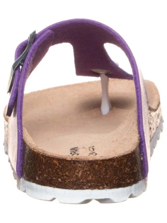 Zehentrenner in Flieder