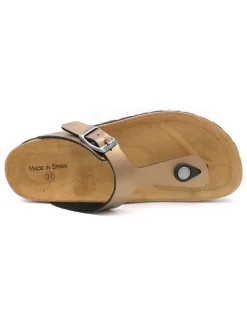 Zehentrenner in Hellbraun