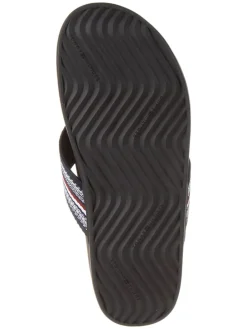 Zehentrenner in Schwarz